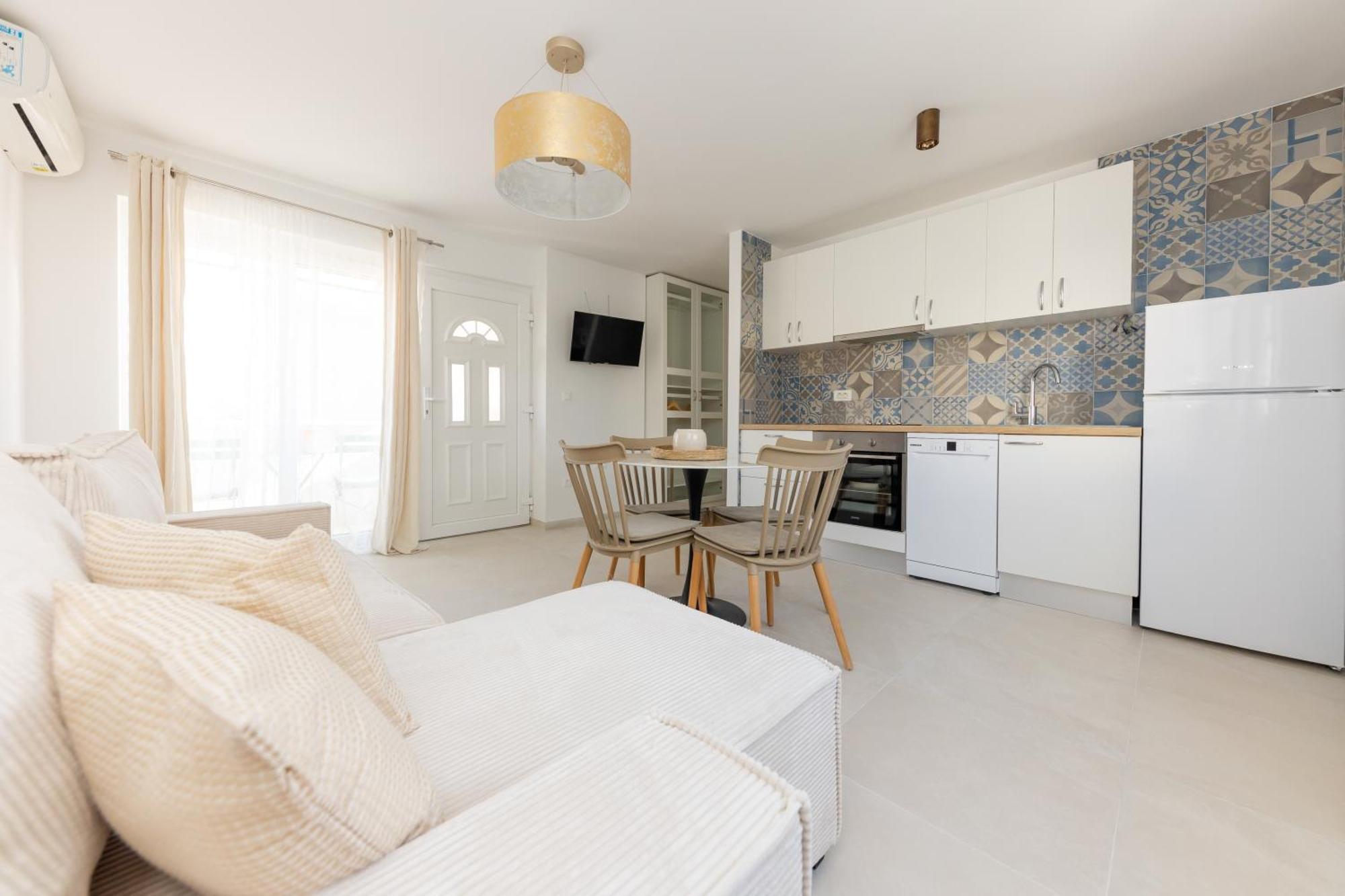 House Niko M With 6 Apartments Split Exterior foto